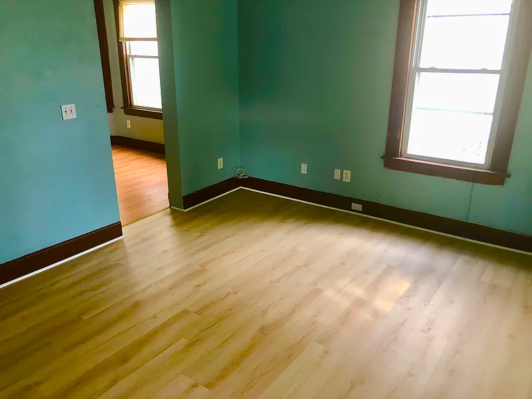 504-506 Wilmot Ave #1 — Photo 14
