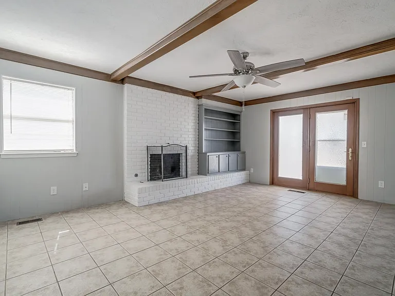 3401 Baird Dr — Photo 9