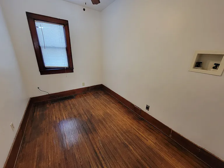 114 Roser St #1 — Photo 22