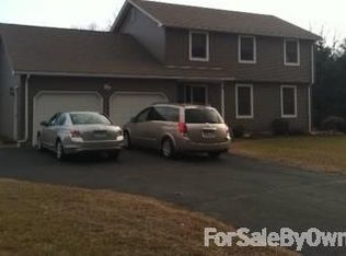 107 Abbe Rd, Enfield, CT 06082