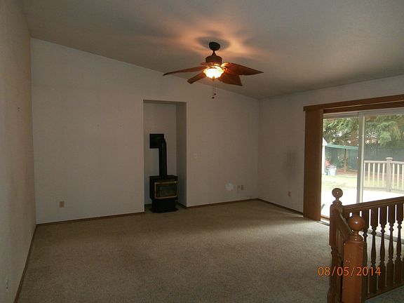 4th image of 25802 49th Avenue Ct E