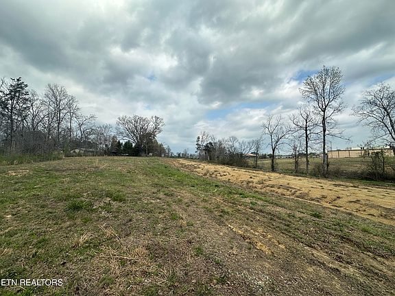 2nd image of Isbill Rd