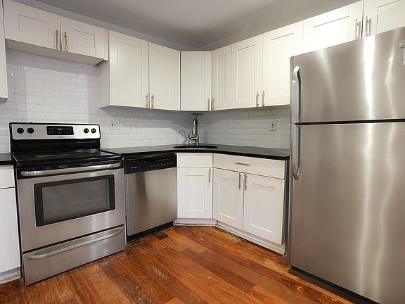 2nd image of 123 Mulberry St #4L