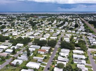 969 Laurel Cir, Barefoot Bay, FL 32976