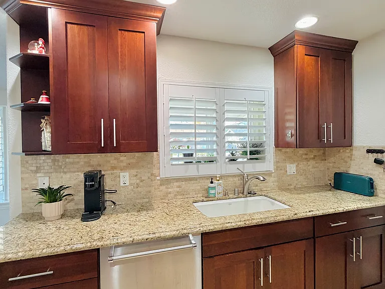 3200 Hilary Dr — Photo 4