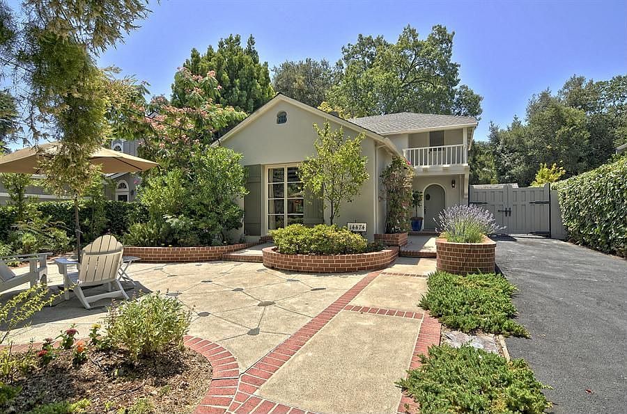 1st image of 14474 Oak Pl