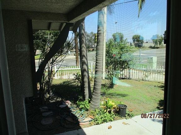 4th image of 20503 Madrona Ave