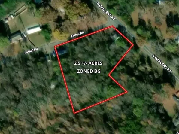 130 Vintage Rd, Eden, NC 27288