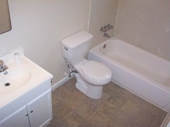 5th image of 4207 Tresler Ave APT C