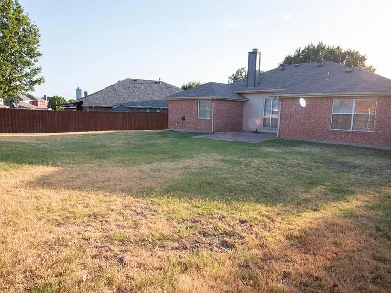 1902 Thornhill Way — Photo 19