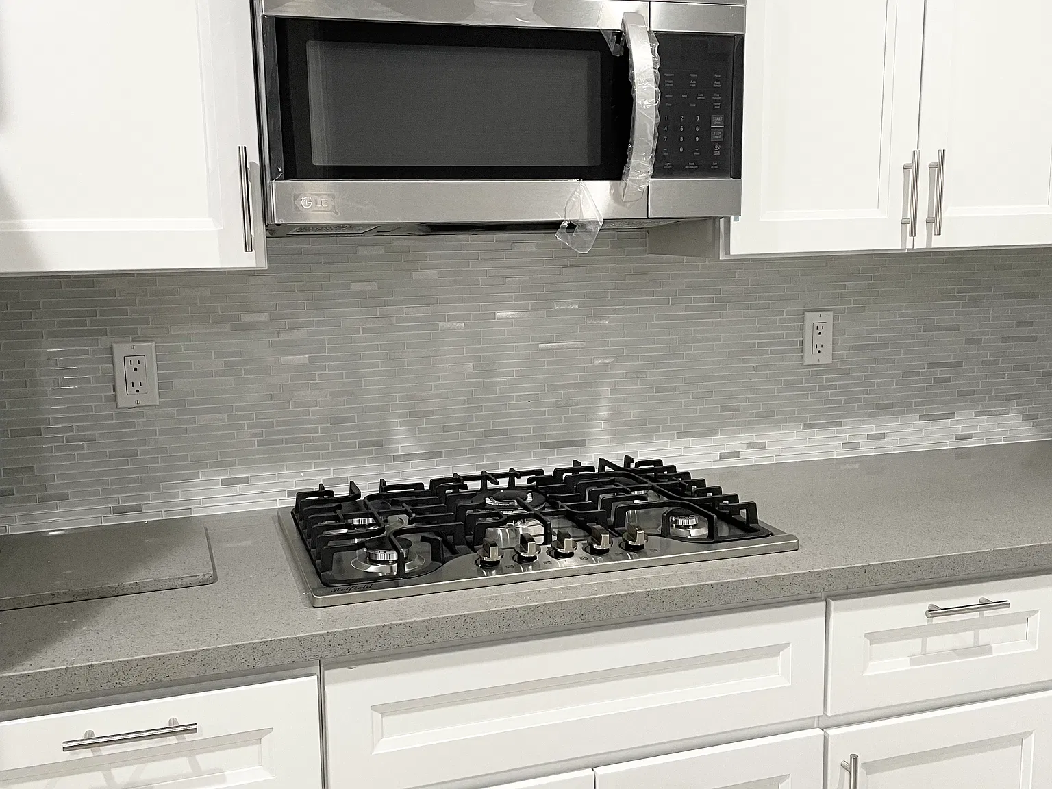 3 bed, 450 sqft, $3,350 — Photo 4