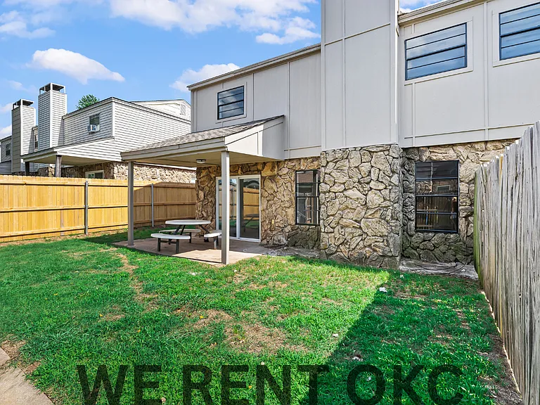 3611 Wynn Cir #1 — Photo 48