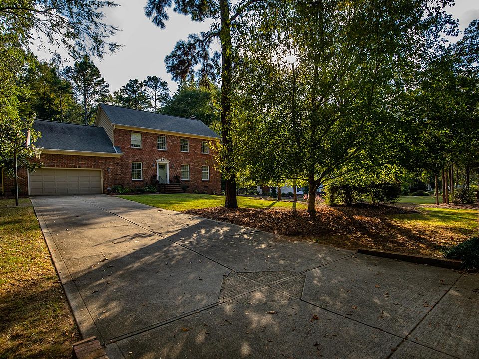 1st image of 4011 Windwood Cir