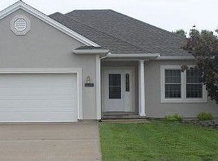 1504 Park Pl, Atchison, KS 66002