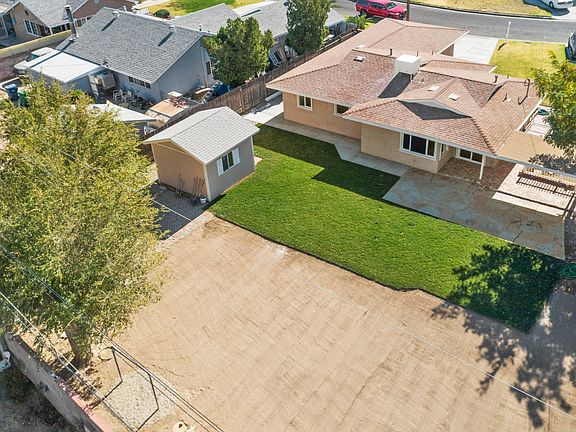 4th image of 1431 W Avenue H13