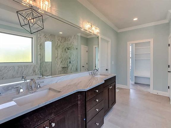 4th image of 2344 Coroneo Ln