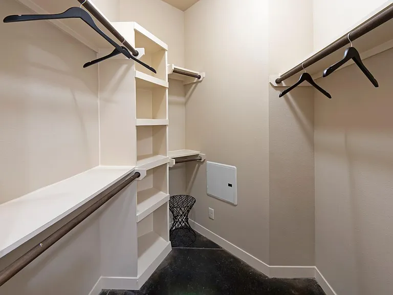 Elan Med Center — Photo 11