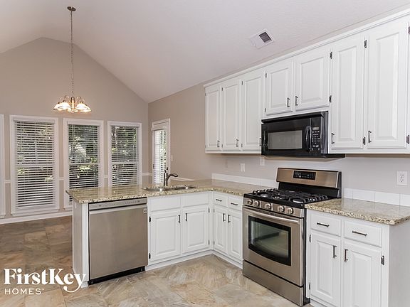 5th image of 506 Talula Ct