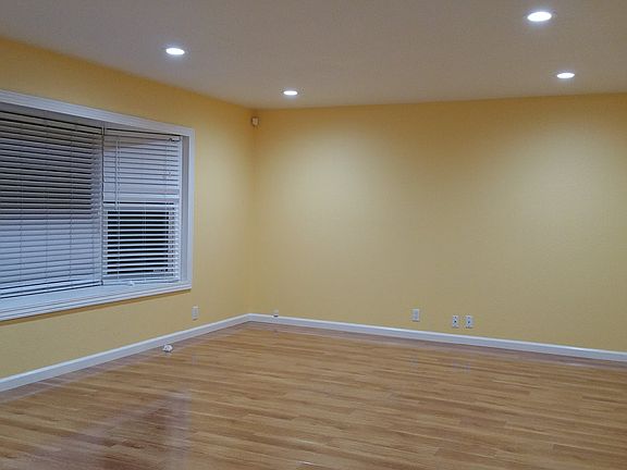 4th image of 4649 Deadwood Dr