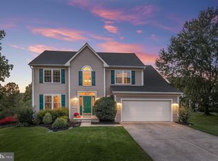40 Glen Oak Ct, Westminster, MD 21158