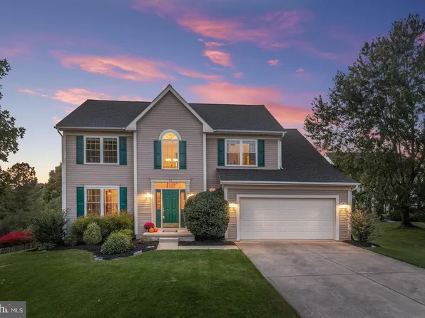 40 Glen Oak Ct, Westminster, MD 21158