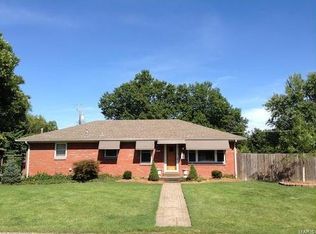 208 S Hilgard St, O'Fallon, IL 62269