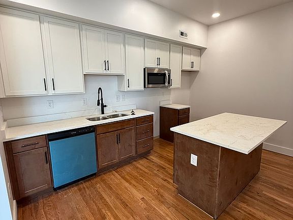 3rd image of 2033 W Broad St #202
