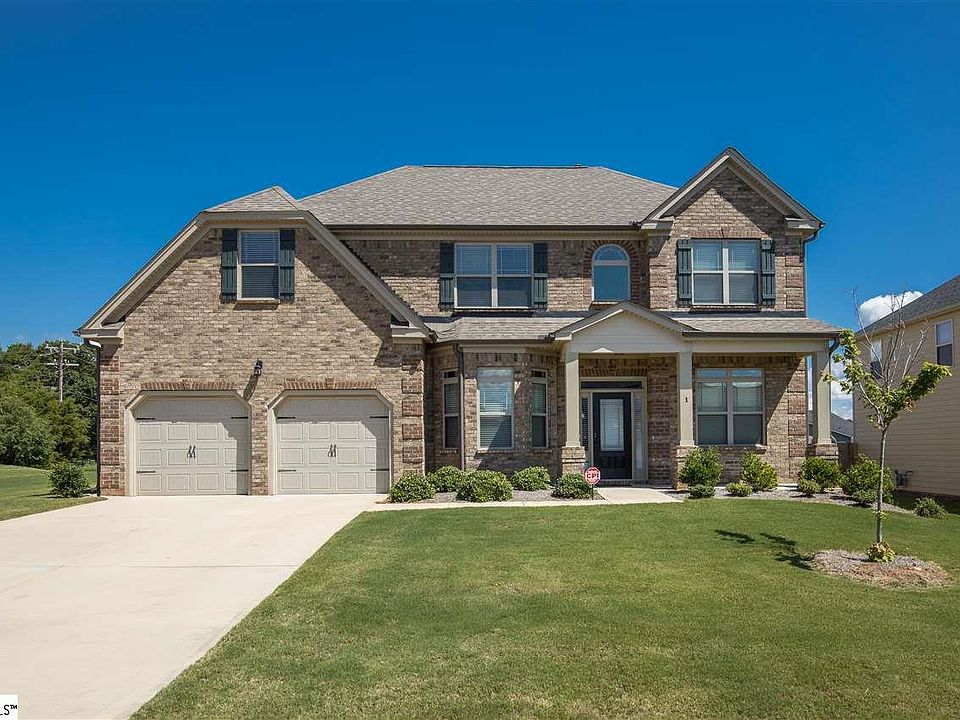 1st image of 1 Foxhill Dr