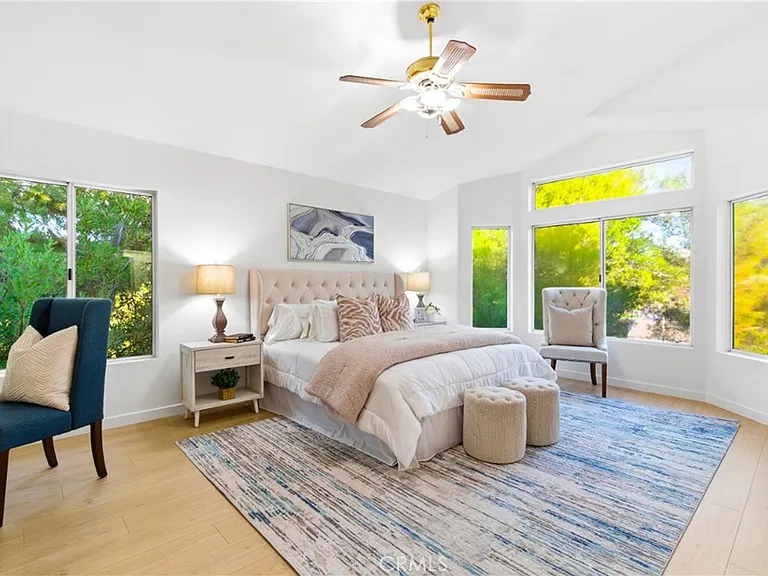 28360 Easton Ln — Photo 37