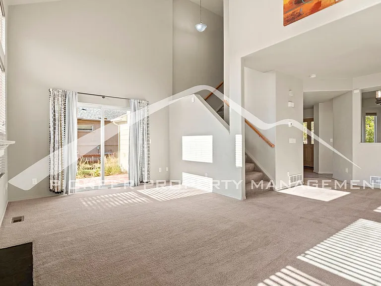 3654 Tail Wind Dr — Photo 6