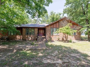 4 Plantation Dr W, Heber Springs, AR 72543