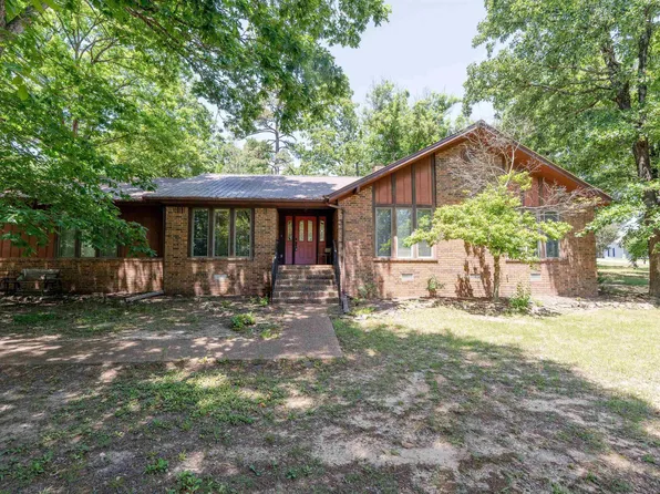 4 Plantation Dr W, Heber Springs, AR 72543