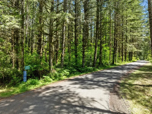 0 NE Moss Creek Way, Carnation, WA 98014