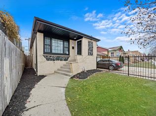 3944 W 83rd St, Chicago, IL 60652