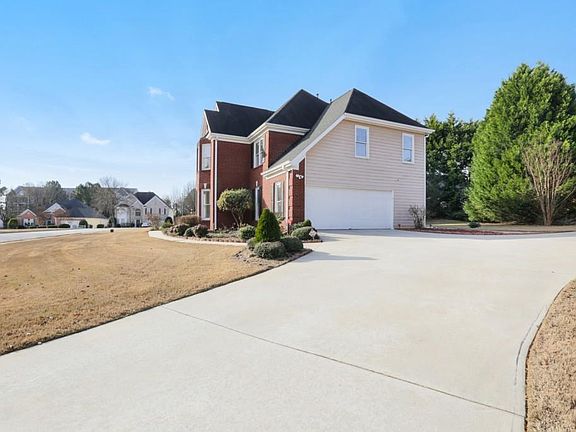 3rd image of 2990 Wellbrook Dr