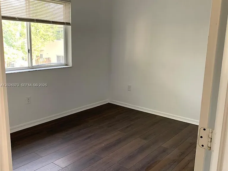 2931 SE 13th Ave #202-47 — Photo 5