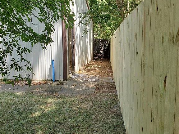 5th image of 14 Hopkins Ave Lot 14