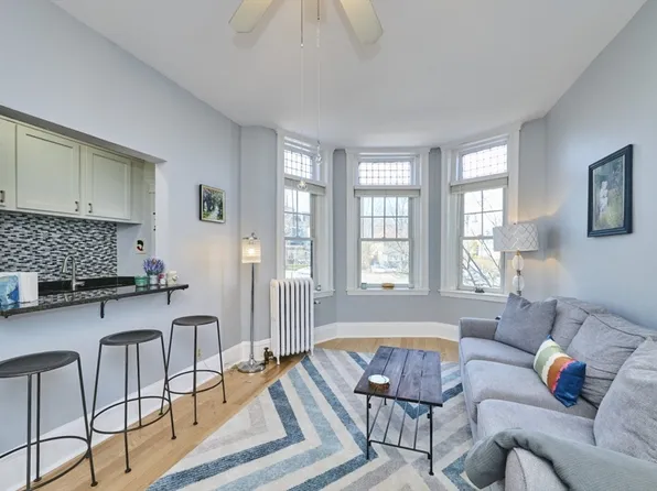 1868 Commonwealth Ave APT 1, Brighton, MA 02135