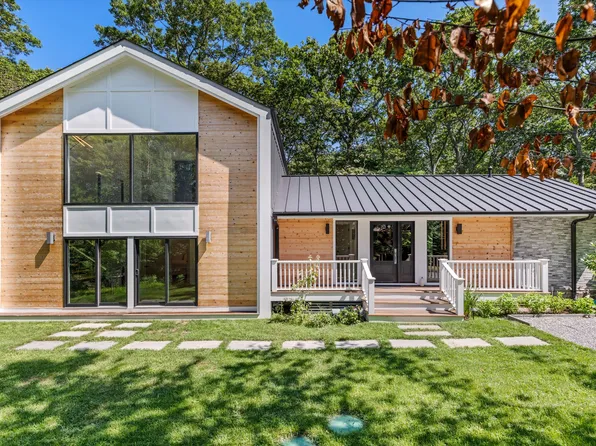 62 Three Mile Harbor Hc Rd, East Hampton, NY 11937