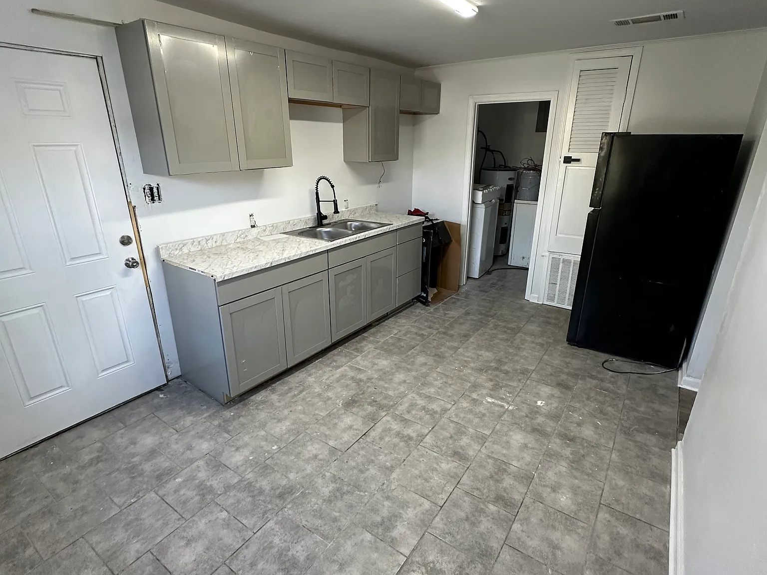 2 bed, 845 sqft, $1,295 — Photo 4