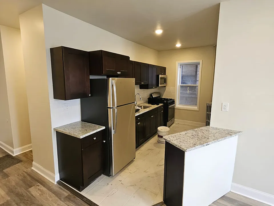 11 Broadway #23