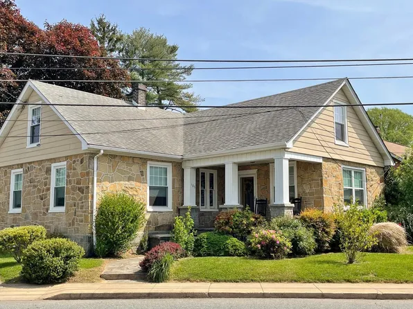105 Pearl St, Rising Sun, MD 21911