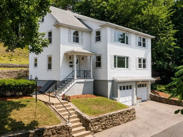 28 Hudson St, Watertown, MA 02472