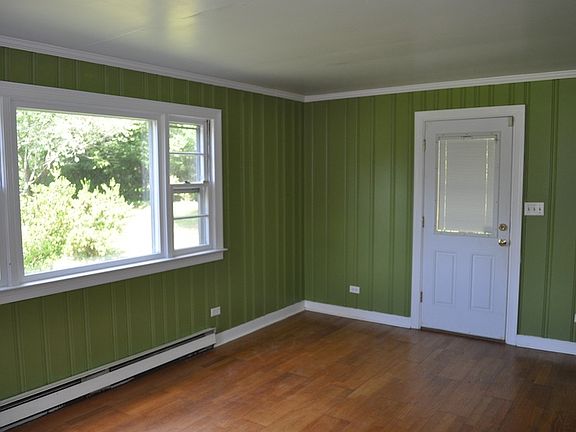 Living Room w/picture window