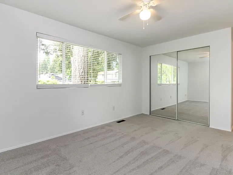 4320 S 296th Pl — Photo 34