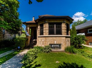 9738 S Damen Ave, Chicago, IL 60643