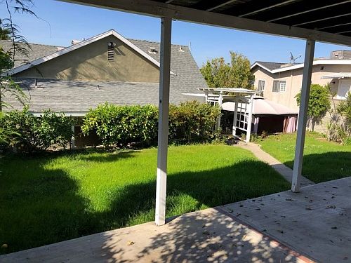 3rd image of 2534 Loma Vista Dr