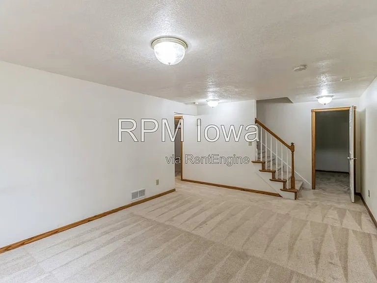 13585 Summit Dr — Photo 24