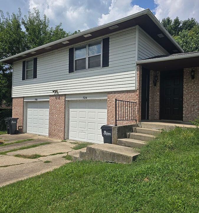 1st image of 22 Pear Tree Cir #2