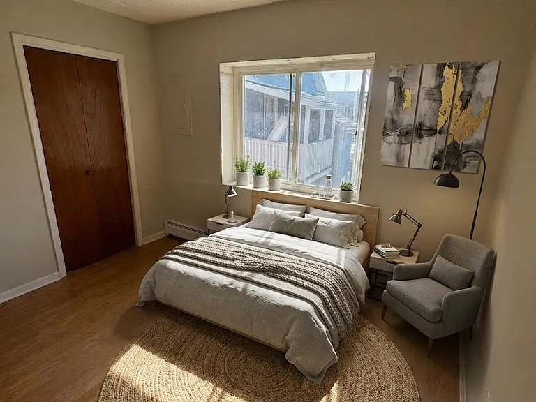 6 Lowell Ter #2 — Photo 2